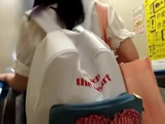 Azjatka, Japoński, Publiczny