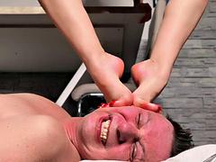 Enthousiasteling, Bondage discipline sadomasochisme, Voeten, Dominante vrouw, Fetisj, Voeten fetish, Hd, Moeder die ik wil neuken