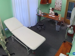 Leie, Blasen, Arzt, Lecken, Krankenschwester, Pov, Muschi, Uniform