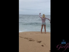 Amatéri, Blondína, Priateľka, Džínsy, Drobunké, Vyholené, Vychudnutá, Kozičky