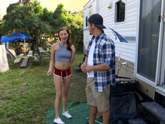 Teen Carolina Sweets banged in trailer park