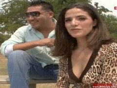 Americké, Velké péro, Brunetka, Cuckold, Stříkání spermatu, Na obličej, Milf žcbp, Svedená