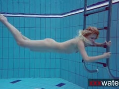 18, Amaterji, Bikinke, Blondinka, Nudist, Bazen, Najstnice, Podvodna