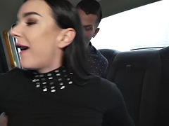 Babe, Store pupper, Bil, Blotting, Runke, Sexy undertøy, Offentlig, Suging