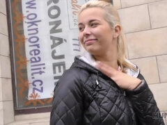 Blondýna, Cuckold, České, Peníze, Drobounká, Různé pohledy, Realita, Teenka