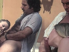 Kuřba, Brunetka, Sperma v puse, Vlasaté, Italské, Milf žcbp, Punčochy, Zastaralé