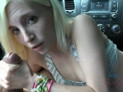 Amatőr, Popó, Szőke, Kézimunka, Sarokkal való, Filigrán alkatú, Nuni, Begyek