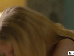 항문, 큰 가슴, 깊은목구멍, 레이디보이, 항문을 햝는 행위, 성전환자