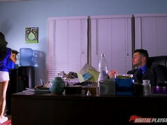 フェラチオ, イく瞬間, 顔射, 開帳, なめる, オフィス, オマンコ, 現実