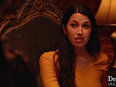 Μεγάλα βυζιά, Μελαχροινή, Λεσβία, Γλείψιμο, Βυζιά