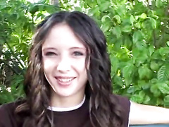 Brunetka, Na tvár, Orgazmus