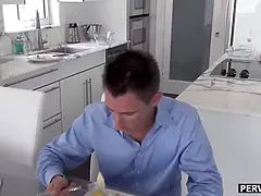 Blondinka, Fafanje, Hd, Zrela, Milf, Resničnost, Koščena, Mačeha