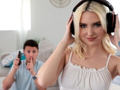 Tyłek, Duży kutas, Blondynka, Styl na pieska, Naturalne cycki, Chudy, Nastolatki, Cycki