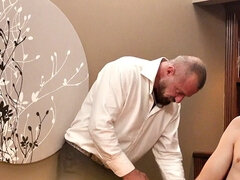 Anal, Homoseksuel, Ældre kvinde, Kontor, Lille kvinde, Mager, Spanking, Legetøj