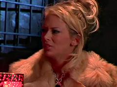 Niemowlę, Duże cycki, Blondynka, Obciąganie, Wytrysk, Mamuśka, Cycki, Markowy