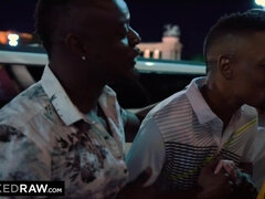 Zwart, Blond, Lul, Dubbele penetratie, Groepseks, Likken, Kut duiken, Rijden