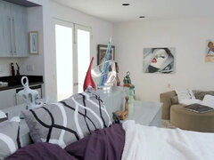 Schlafzimmer, Braunhaarige, Kondom, Hundestellung, Aufs gesicht abspritzen, Fingern, Masturbation, Kurzes haar