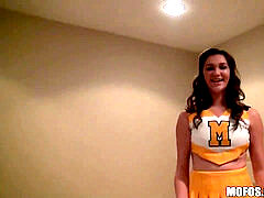 Mofos -Hot Cheerleader Holly displays her spirit