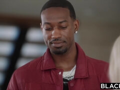 Monumentális dákó, Szőke, Cumizás, Kutya póz, Fehérnemű, Orgia, Vöröshajú, Tetkó