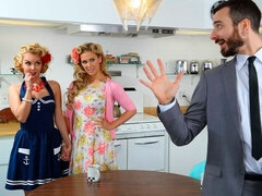 Amatoriale, Culo grosso, Fetish, Baciando, Lesbica, Leccata, Figa, Tette