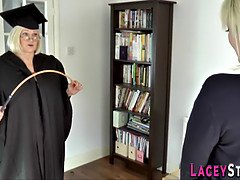 Blondin, Fingering, Granny, Slick, Mogen, Milf, Mamma, Fitta