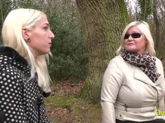 Gros seins, Britannique, Plantureuse, Rondelette, Mamie, Lesbienne, Masturbation, Mature