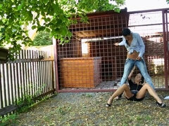 Vestidas, Dominação, Lésbica, Nu pelado, Ao ar livre cartaz de rua outdoor, Mijar, Ducha chuveiro, Brinquedos