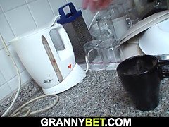 Schönheit, Blondine, Blasen, Geile alte tussi, Reif, Milf, Mutti, Stiefmutter