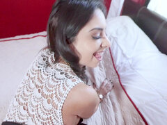 Ložnice, Černé, Kondom, Creampie, Hry, Honitba, Realita, Nevlastní máma