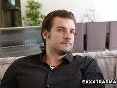 Schattig, Lul, Hondjeshouding, Sperma in gezicht, Likken, Rijden, Geschoren, Tiener