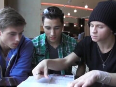 Amatéri, Čierne, Blondína, Kuřba, Gay, Bozkávanie