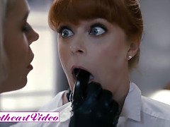 Blondin, Bystig, Fingering, Lesbisk, Slick, Fitta, Stockings, Tuttar