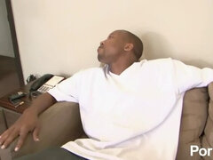 Culo grande, Bikini, Negro, Rubia, Atrapados, Tetas naturales, Coño, Cabello corto