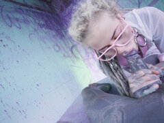 Amatör, Avsugning, Sperma shot, Ansiktsbehandling, Tysk, Glasögon, Piercing, Tatuering