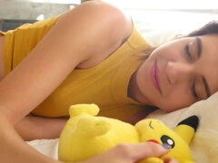 Adorable, Chambre à dormir, Sucer une bite, Preservatif, Éjaculation interne, Mignonne, En levrette, Masturbation