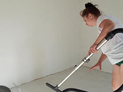 PAWG Girl Vacuum in the House