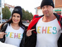 Grosser arsch, Grosser schwanz, Grosse titten, Blasen, Braunhaarige, Hundestellung, Milf