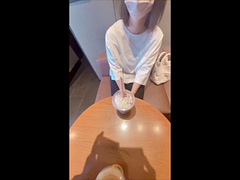 After having tea at a cafe with a beautiful woman I met on a dating site, we had intense sex