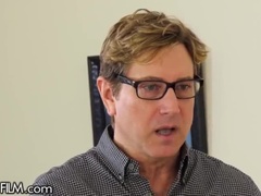 큰 음경, 오랄섹스, 오쟁이 진 남자, 야한 이야기, 다른 인종간의, 라티나, 자연의 가슴, 와이프