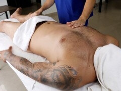 Kont, Mollig, Sperma shot, Daddy, Harig, Masseren, Verleid, Tatoeage