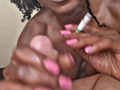 Amateur, Pareja, Corrida, Penetracion con dedos, Pajear, Sexo duro, Interracial, Fumando