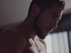 Amerykański, Duże cycki, Brunetka, Rodzina, Całować, Pirsing, Cipka, Wysoki