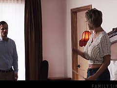 Grosse titten, Blondine, Blasen, Geile alte tussi, Reif, Milf, Mutti, Stiefmutter