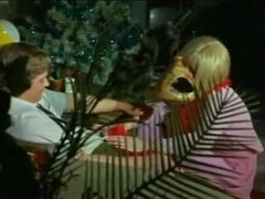 Vintage sex videos compilation with exciting retro threesome scenes