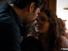 18, Brunette, Fersket, Dype svelg, Fingring, Briller, Hd, Fitte