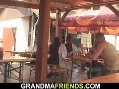 Blondinka, Fafanje, Evinja, Zrela, Milf, Mama, Mačeha, Trojček