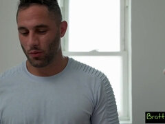 Iso perse, Iso kulli, Isot tissit, Blondi, Luonnolliset tissit, Pissata, Ajeltu, Tissit