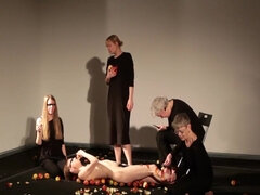 Naked on Stage-122-Malin Stahl-Performance Apple and Eve Na8ge-122-Eve