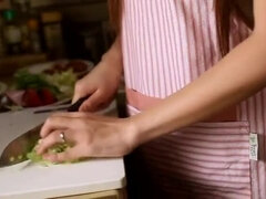 Stunning breasty Japanese MILF Wakana Kinoshita in real blowjob video