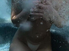 Katee Life Big Tits Underwater in pool